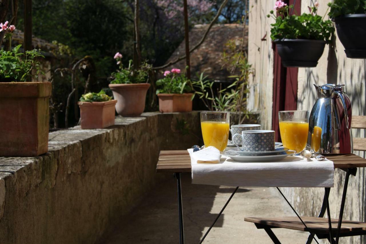 L'Ancien Couvent Cahuzac Acomodação com café da manhã Exterior foto